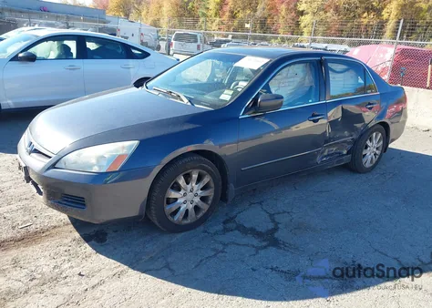 2006 Honda Accord 3.0 Ex z USA, uszkodzony, nr VIN 1HGCM668X6A017412